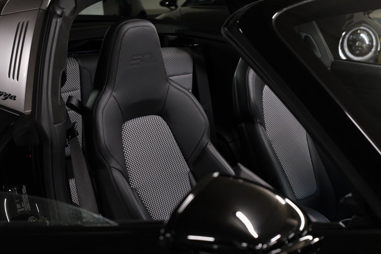 Porsche 992 Edition 50 Jahre Porsche Design