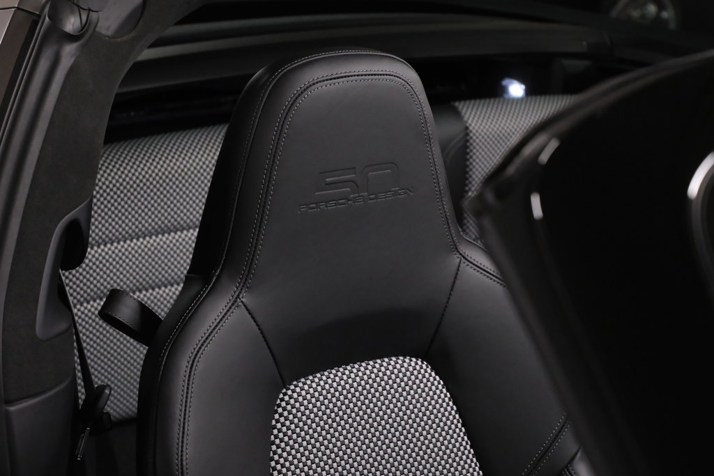 Porsche 992 Edition 50 Jahre Porsche Design