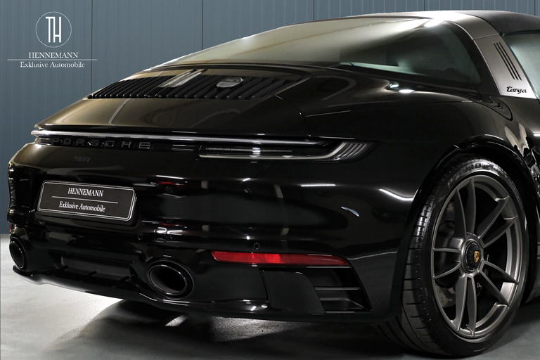 Porsche 992 Edition 50 Jahre Porsche Design