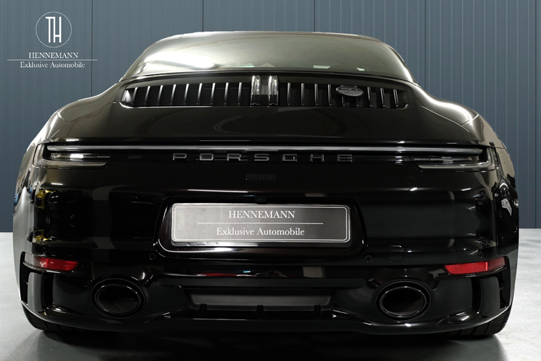 Porsche 992 Edition 50 Jahre Porsche Design