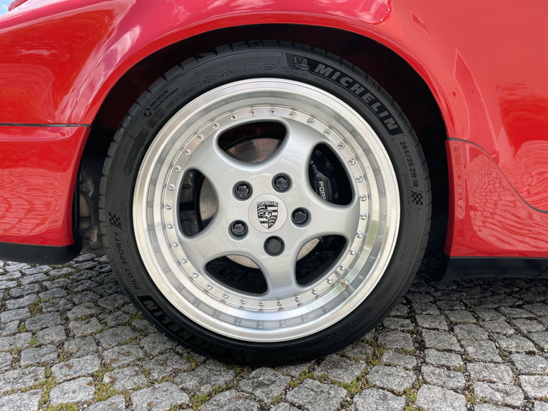 Porsche 964 Carrera 2