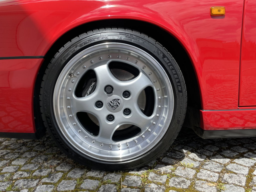 Porsche 964 Carrera 2