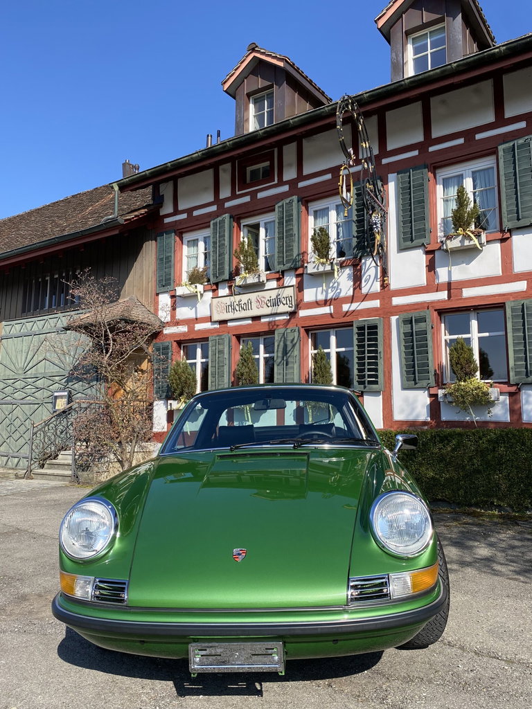 Porsche 911 E