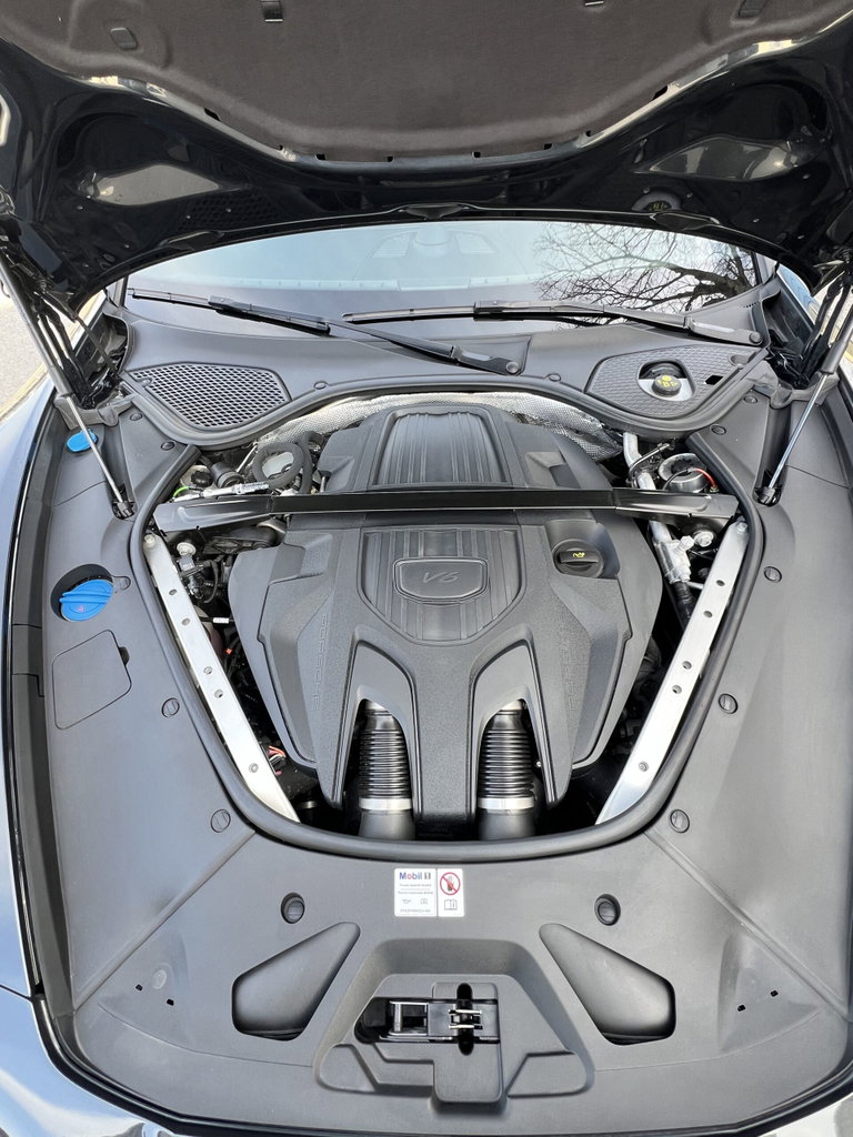 Porsche Panamera 4