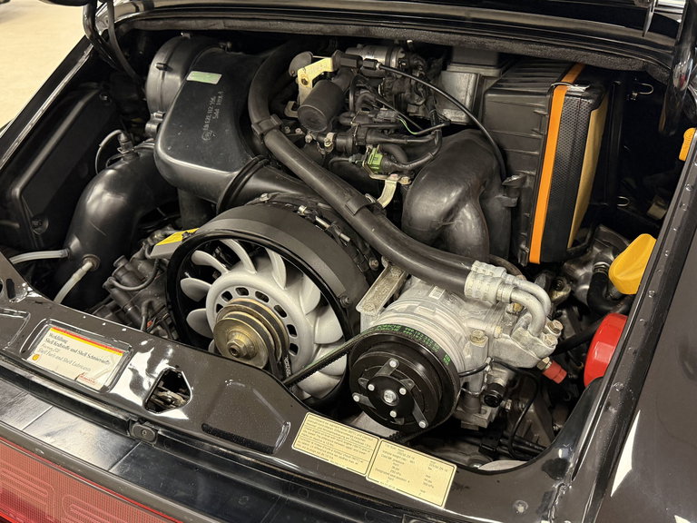 Porsche 964 Carrera 2