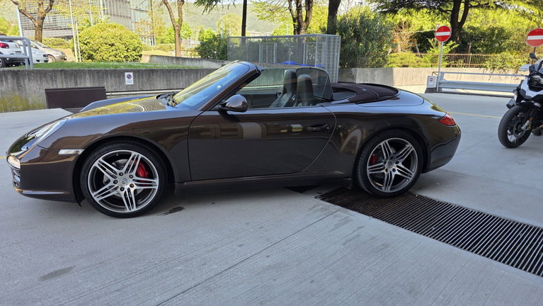 Porsche 997.2 Carrera 4S