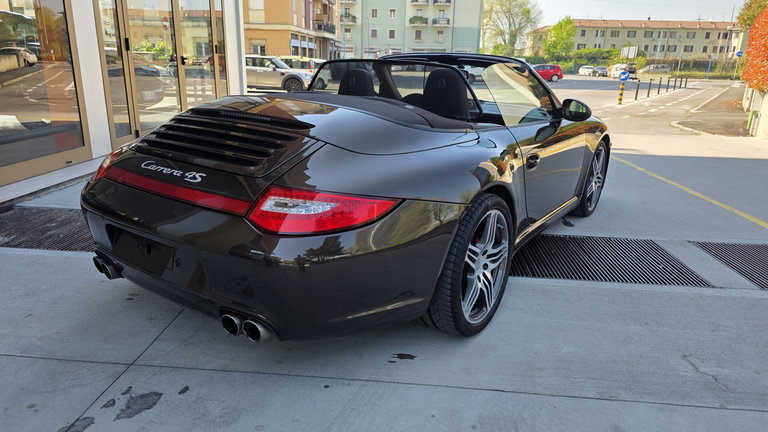 Porsche 997.2 Carrera 4S