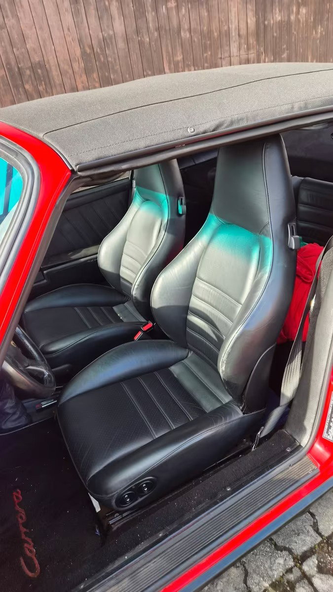 Porsche 911 Carrera 3.2 (US)