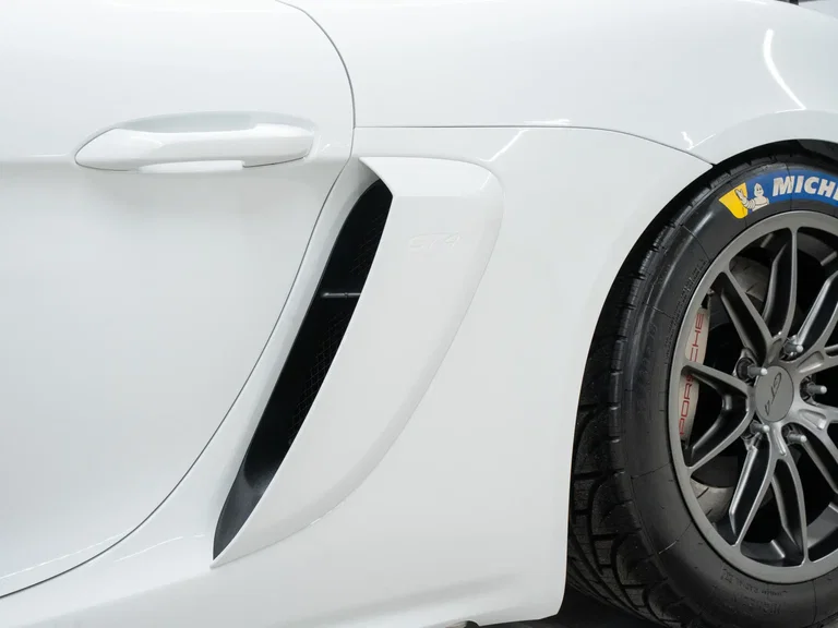 Porsche 718 Cayman GT4 RS Clubsport