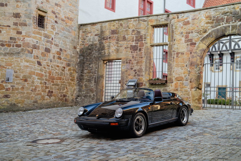 Porsche 911 Carrera 3.2 Speedster