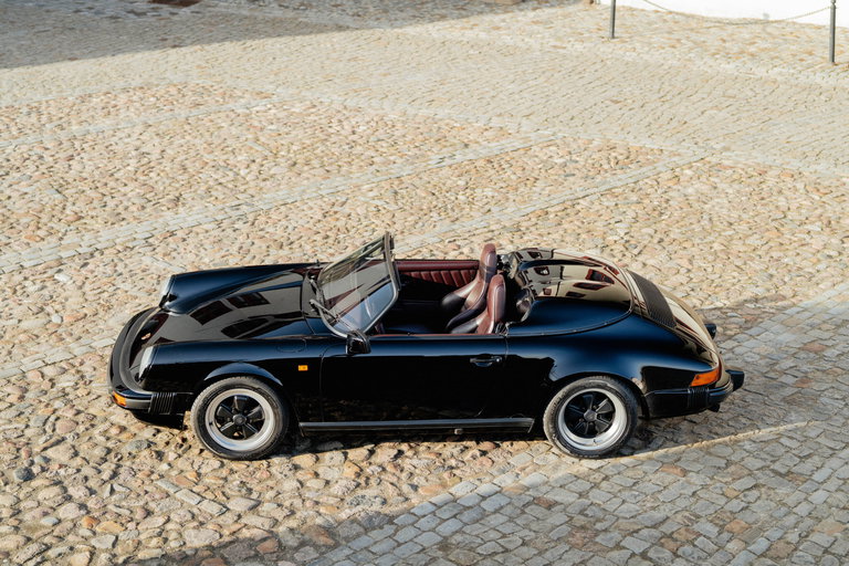 Porsche 911 Carrera 3.2 Speedster