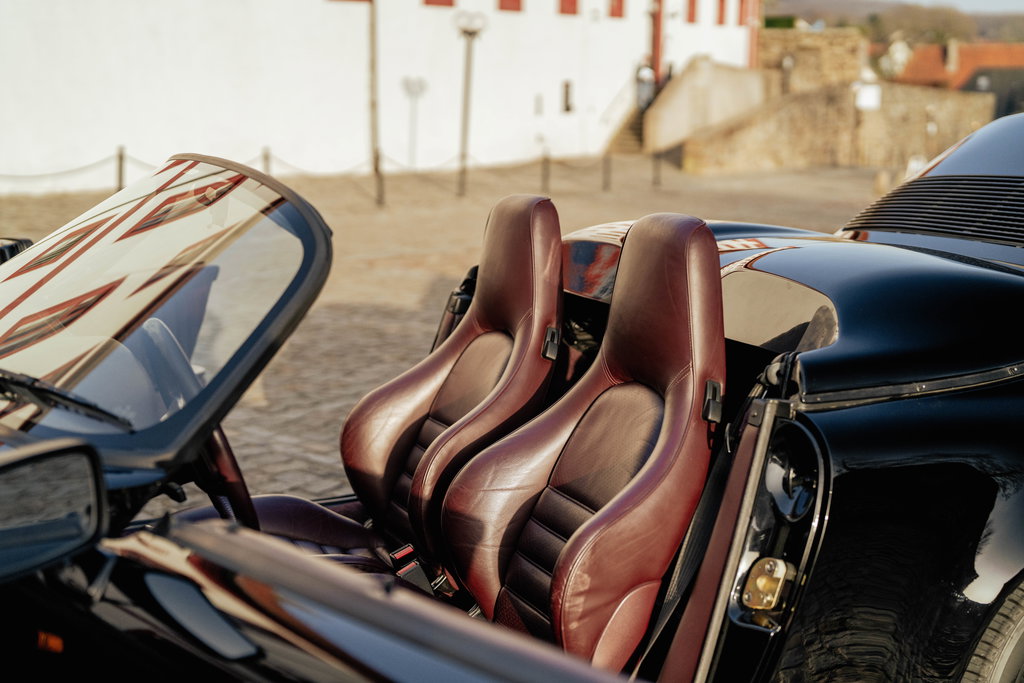 Porsche 911 Carrera 3.2 Speedster