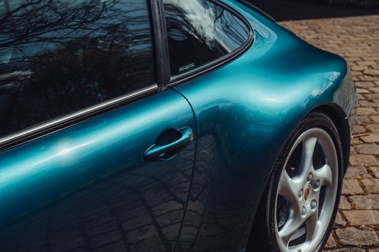 Porsche 993 Carrera