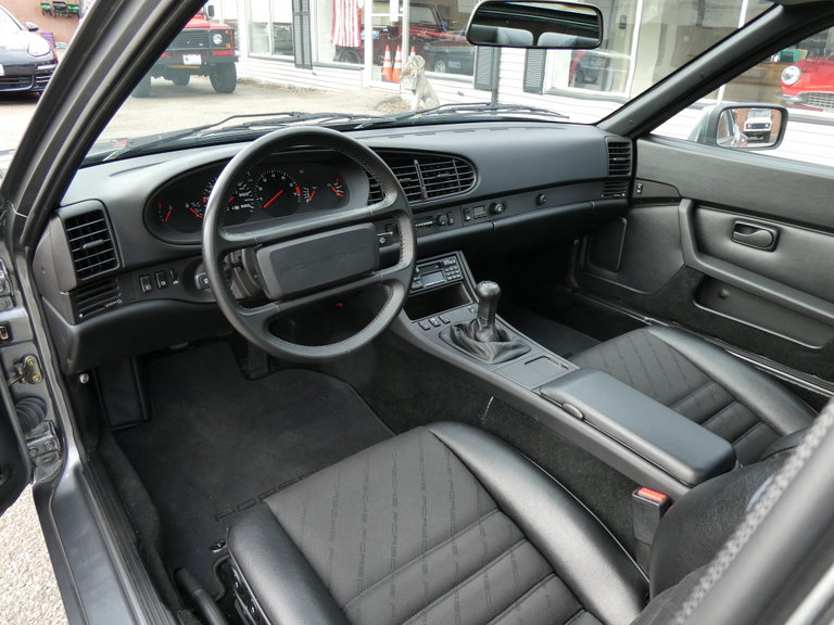 Porsche 944 S2 Coupé