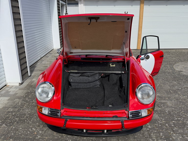 Porsche 911 Backdate