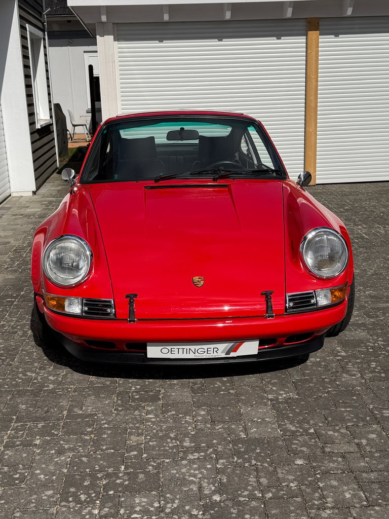 Porsche 911 Backdate