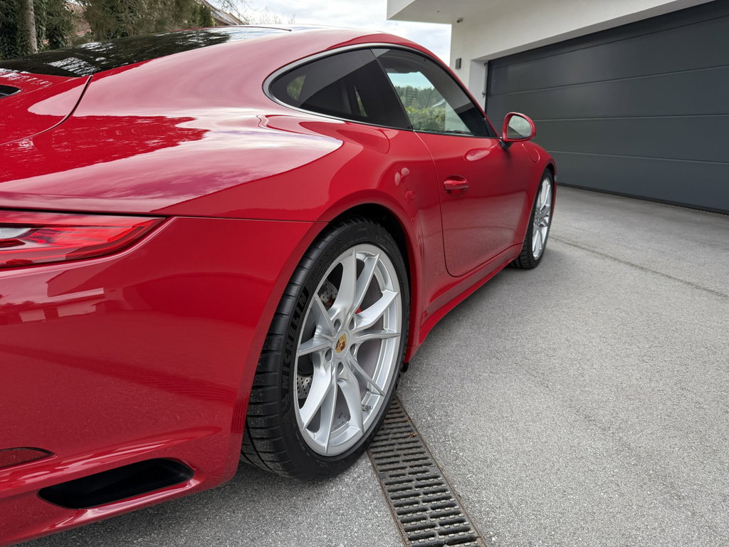 Porsche 991.2 Carrera 4S