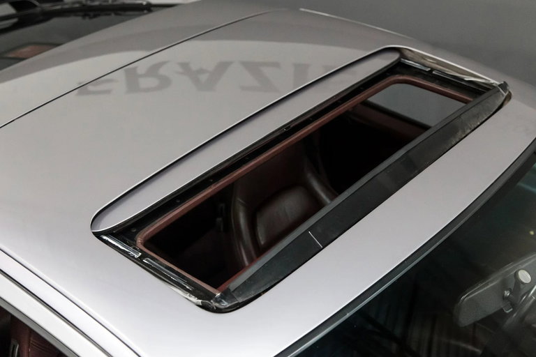 Porsche 928 S4