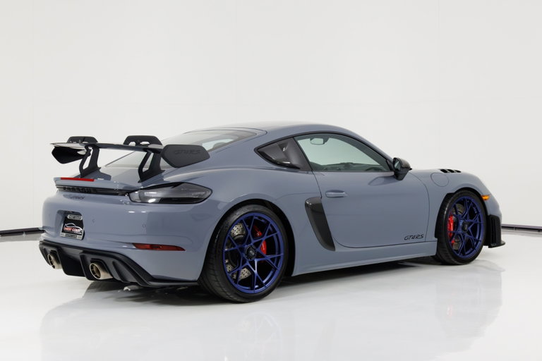 Porsche 718 Cayman GT4 RS