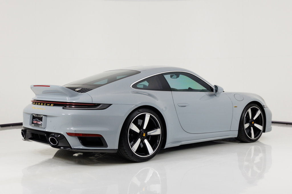 Porsche 992 Sport Classic