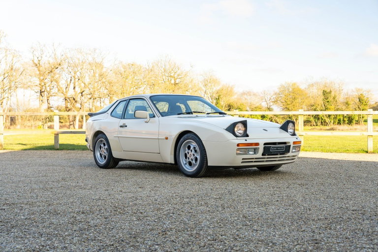 Porsche 944 Turbo Coupé