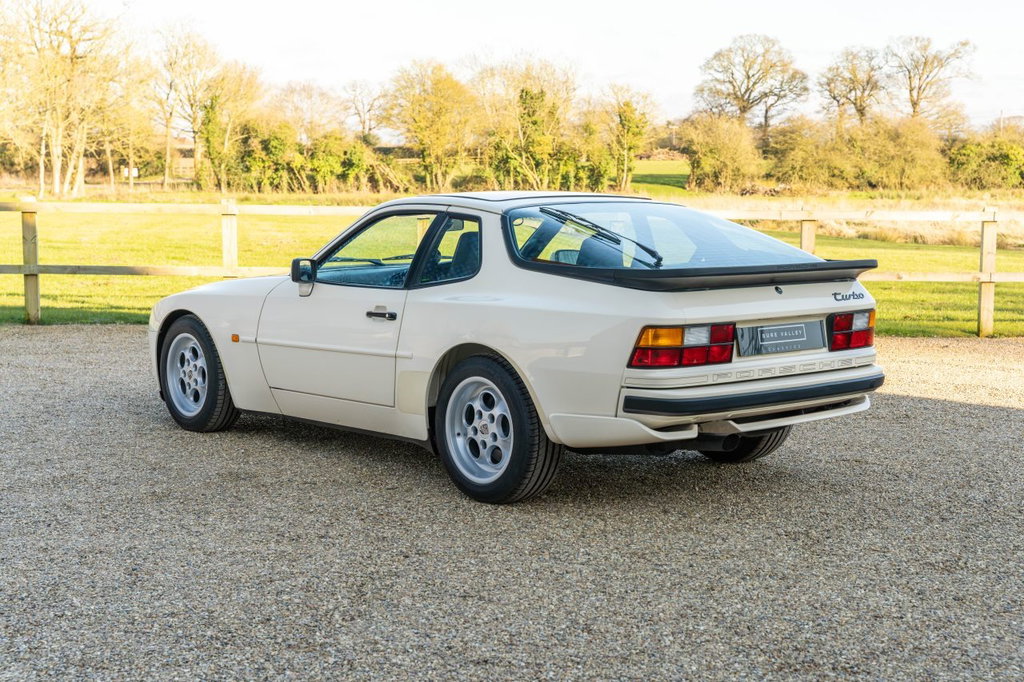Porsche 944 Turbo Coupé