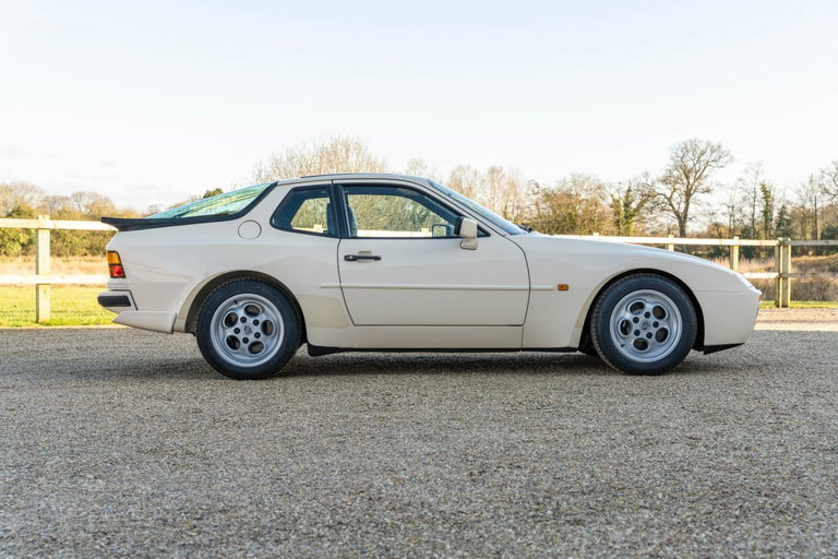 Porsche 944 Turbo Coupé