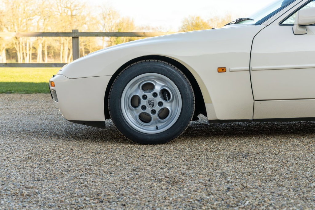 Porsche 944 Turbo Coupé