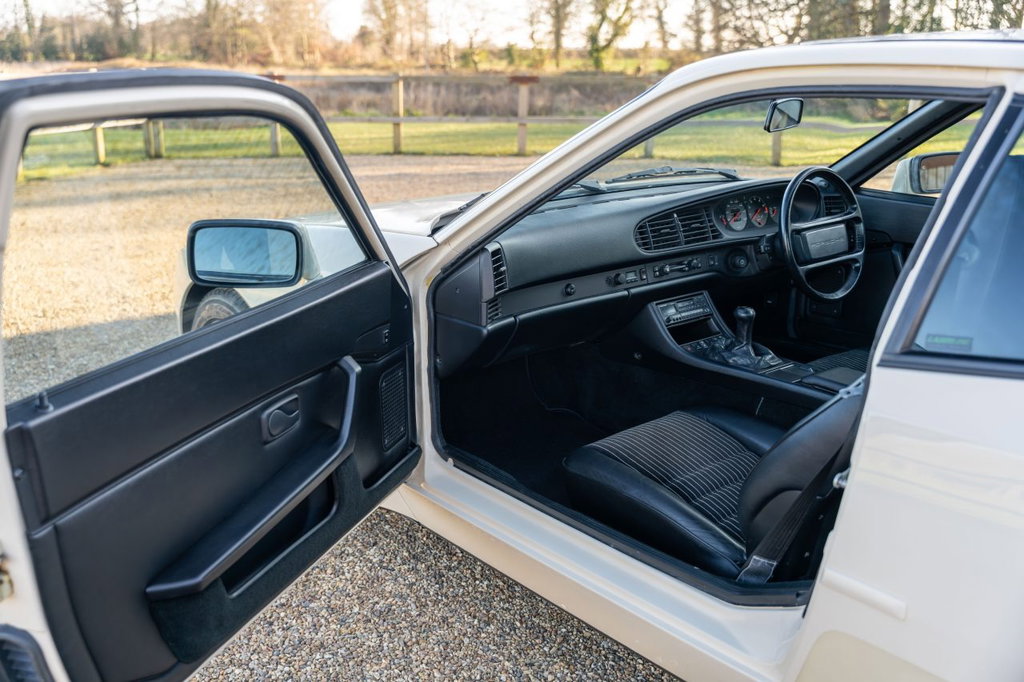 Porsche 944 Turbo Coupé