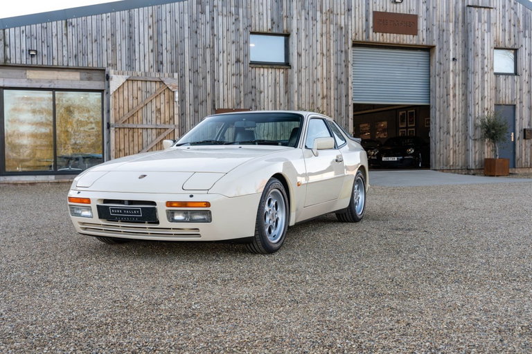 Porsche 944 Turbo Coupé