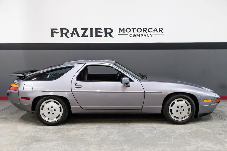 Porsche 928 S4