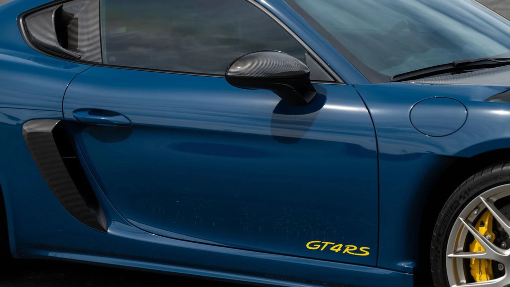 Porsche 718 Cayman GT4 RS