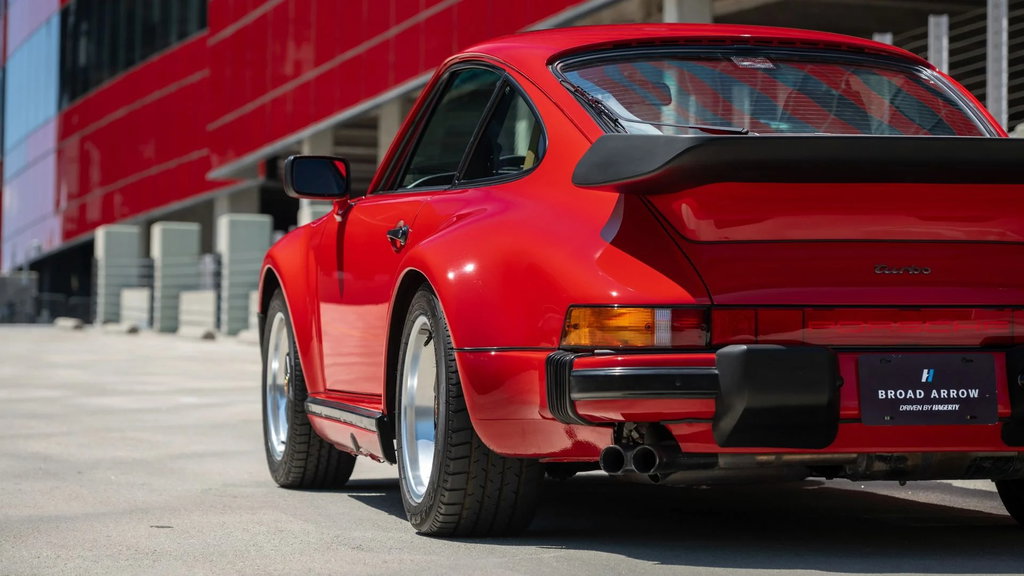 Porsche 911 Turbo Flachbau