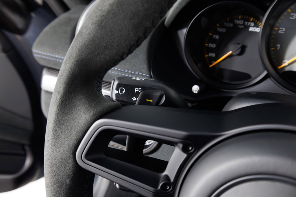 Porsche 718 Cayman GT4 RS