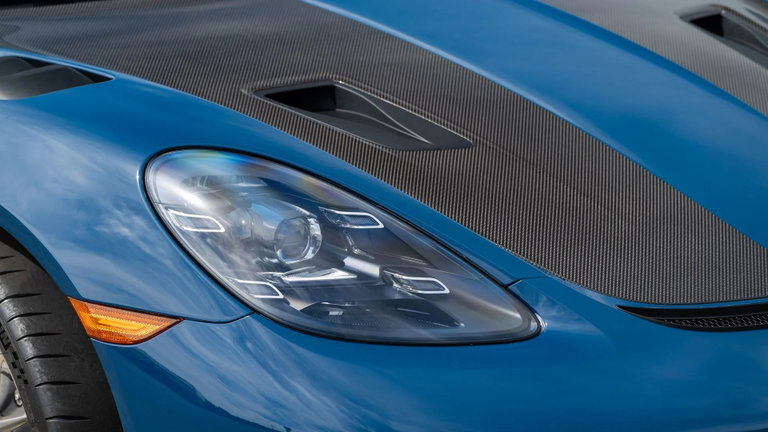 Porsche 718 Cayman GT4 RS