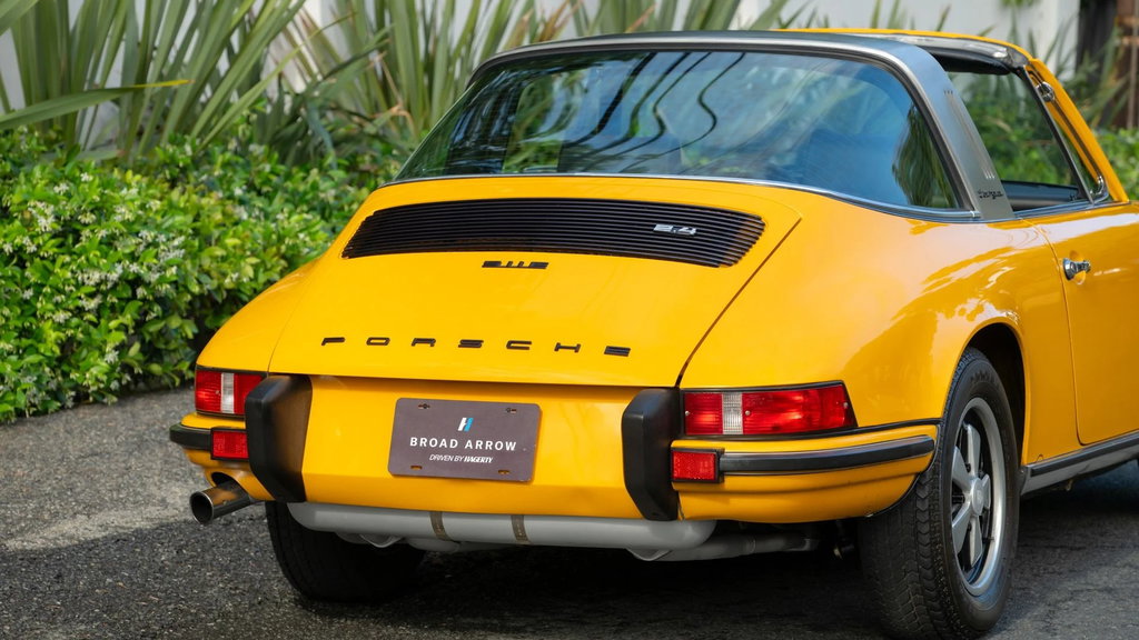 Porsche 911 E