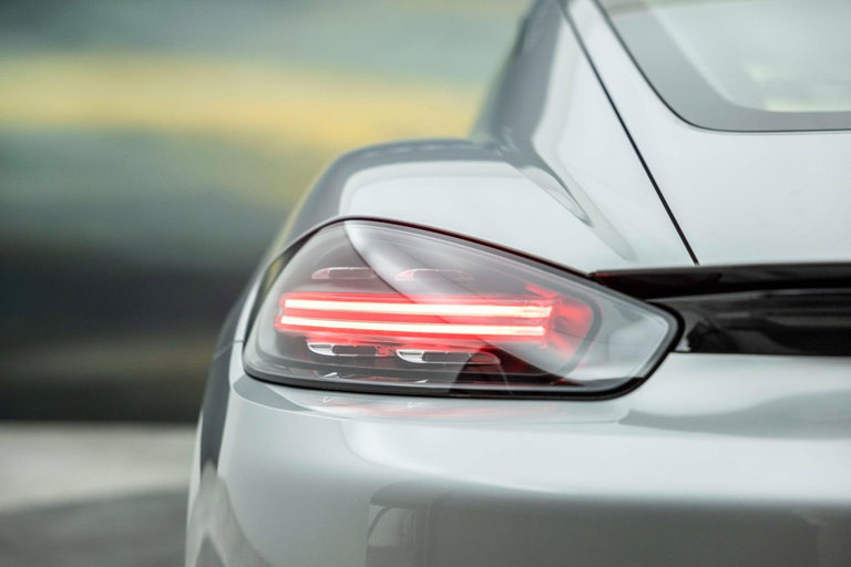 Porsche 718 Cayman Style Edition