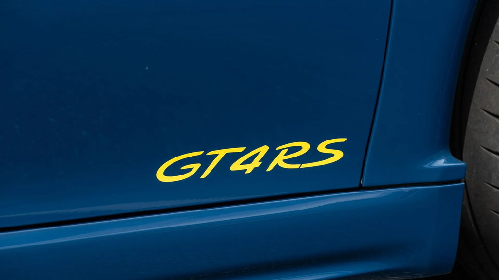 Porsche 718 Cayman GT4 RS