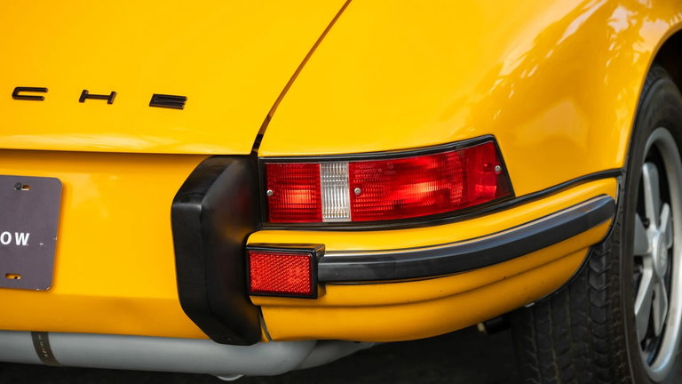 Porsche 911 E