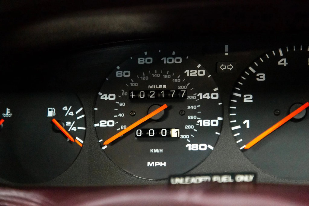 Porsche 928 S4