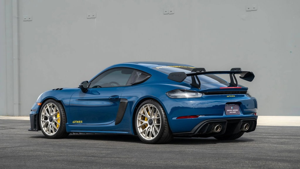 Porsche 718 Cayman GT4 RS