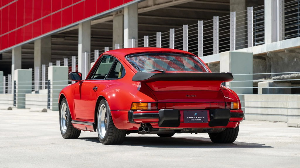 Porsche 911 Turbo Flachbau