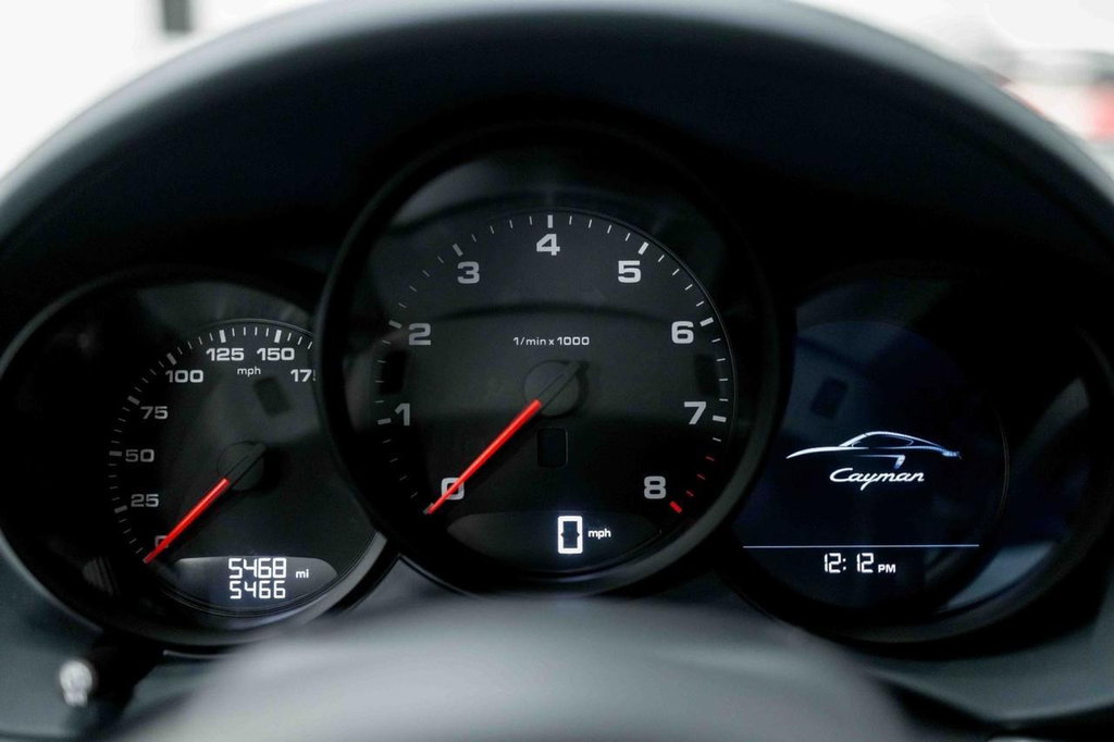 Porsche 718 Cayman
