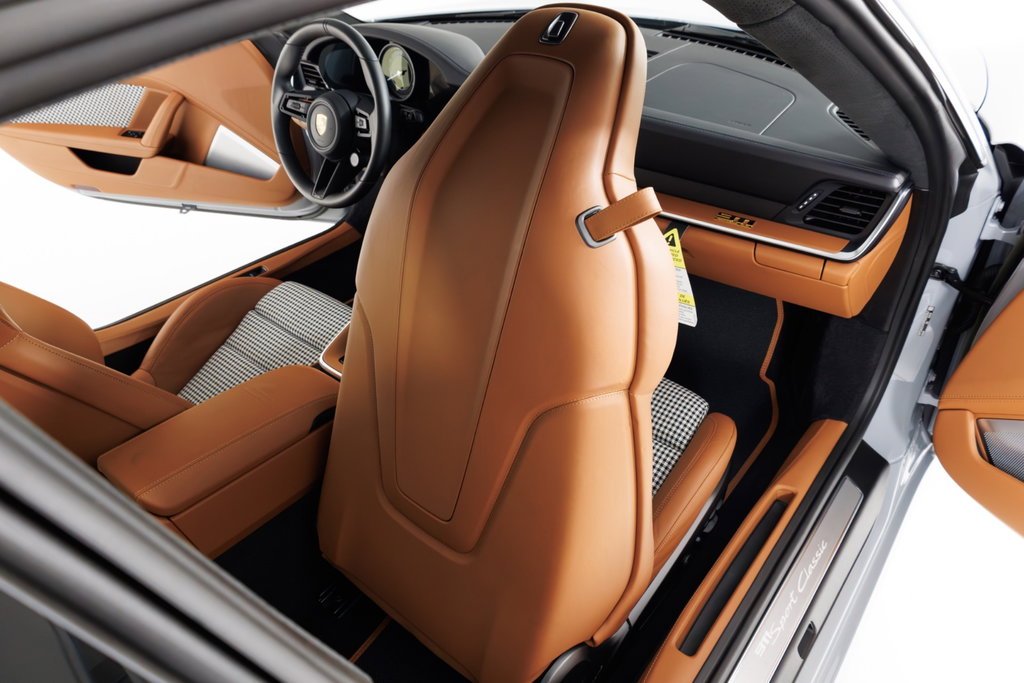 Porsche 992 Sport Classic