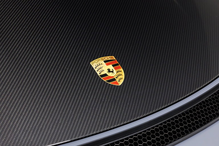 Porsche 718 Cayman GT4 RS