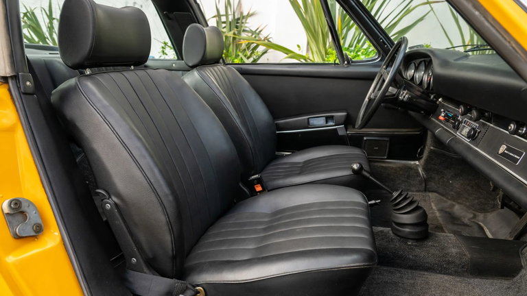 Porsche 911 E