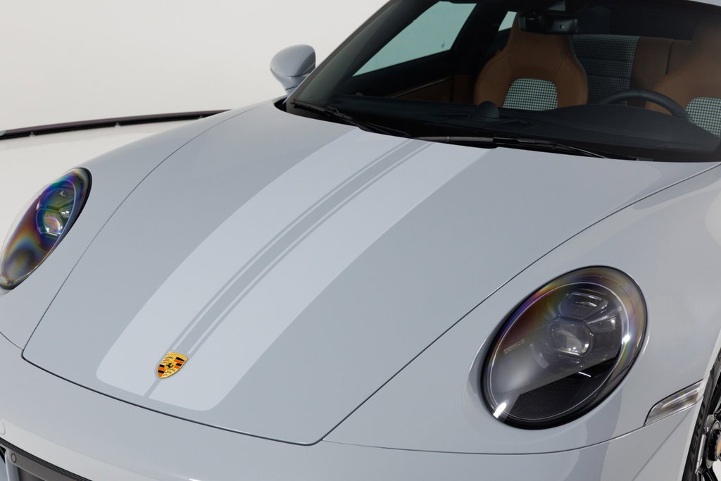 Porsche 992 Sport Classic