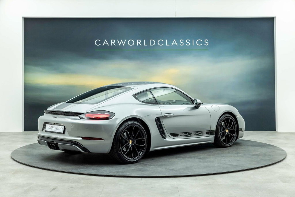 Porsche 718 Cayman Style Edition