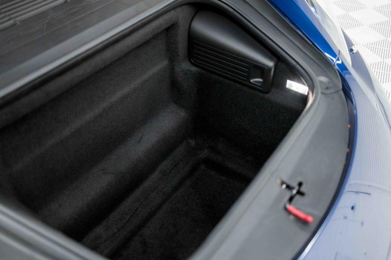 Porsche 718 Cayman