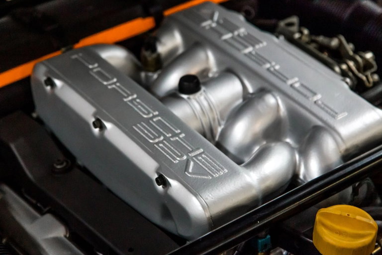 Porsche 928 S4